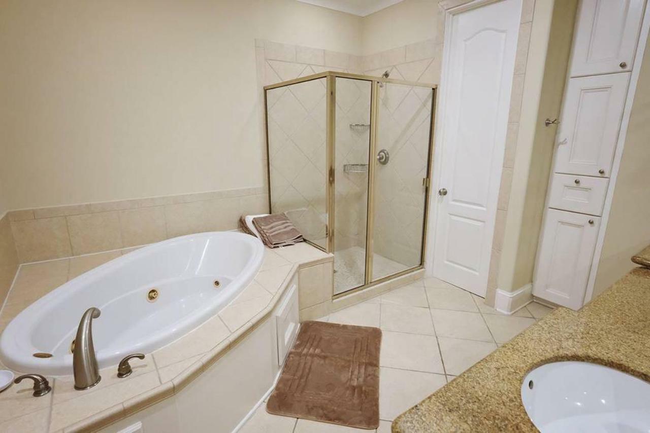Downtown Museum District, Zoo, Parks, Nightlife! - Detering Apartment Houston Ngoại thất bức ảnh